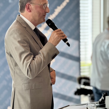 Größeres Bild ansehen