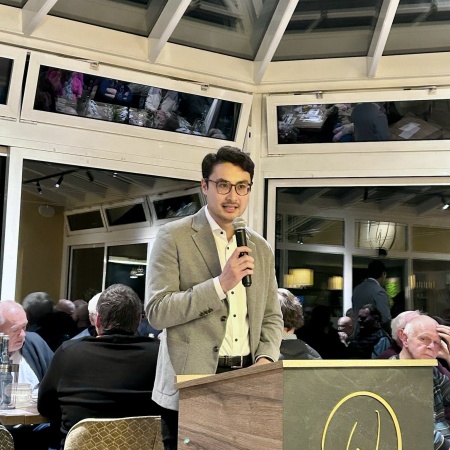 Größeres Bild ansehen