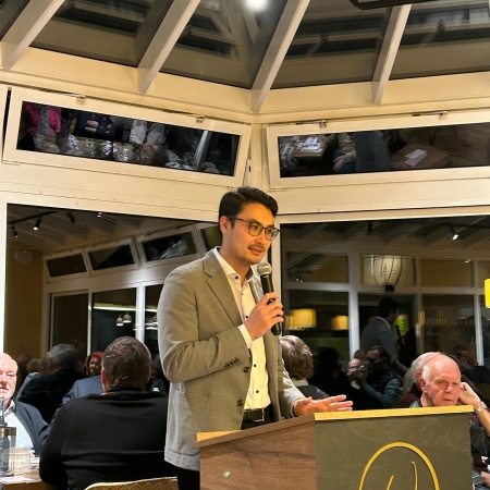 Größeres Bild ansehen